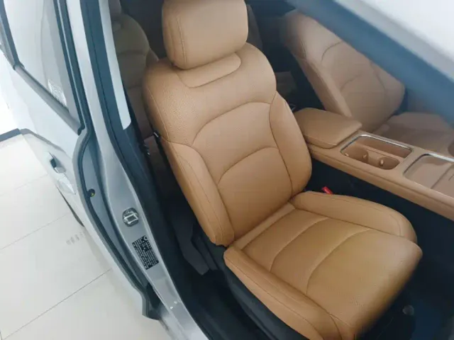 Wuling Starlight 730 — Фото автомобиля 24