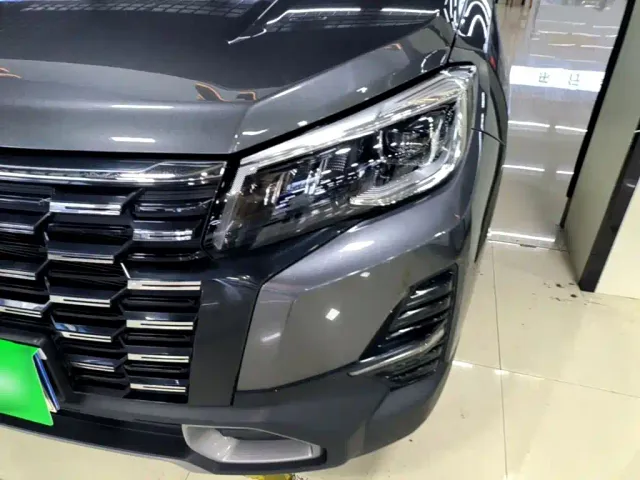 Changan CS75 — Фото автомобиля 23