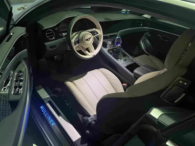 Bentley Continental — Фото автомобиля 5