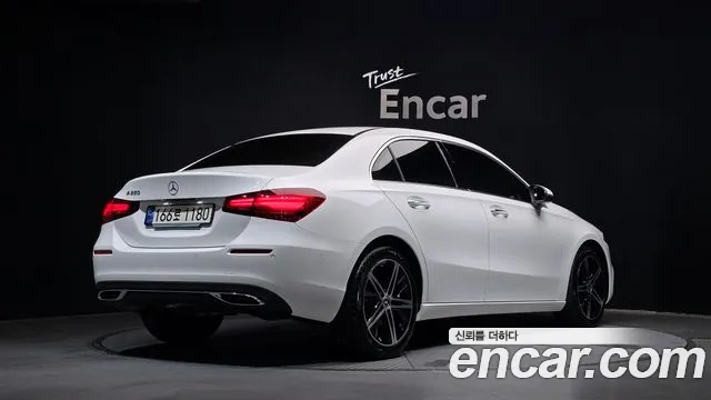 Mercedes-Benz A-Class — Фото автомобиля 2