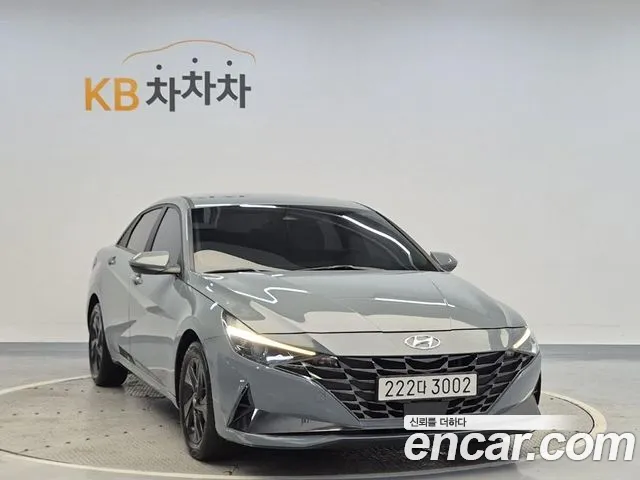 Hyundai Avante CN7 — Фото автомобиля 4