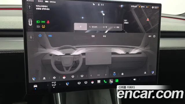 Tesla Model Y — Фото автомобиля 29