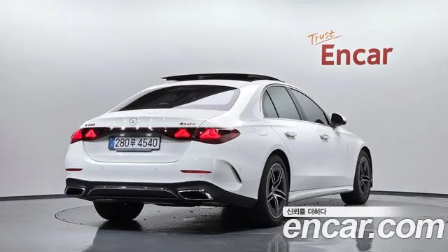 Mercedes-Benz E-Class E-класс W214 — Фото автомобиля 2