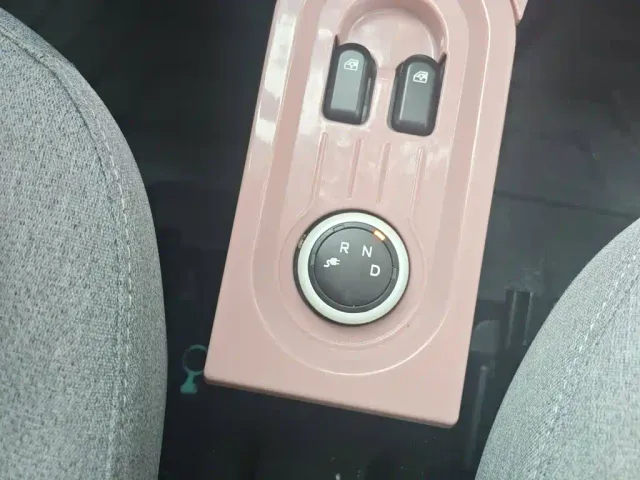 Wuling Hongguang Mini EV — Фото автомобиля 15