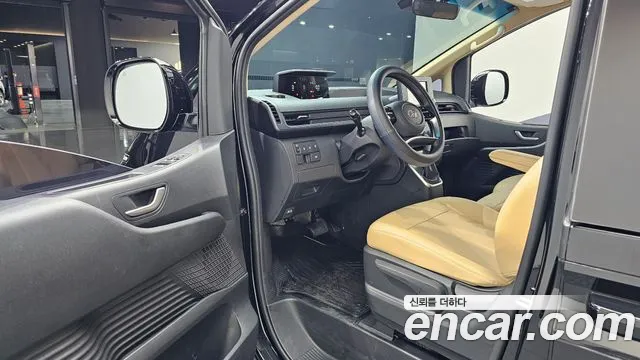 Hyundai Staria — Фото автомобиля 15