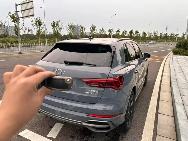Audi Q3 — Фото автомобиля 9
