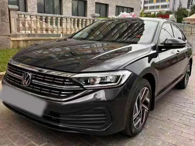 Фотография автомобиля — Volkswagen Sagitar