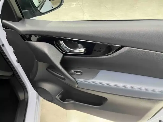 Nissan Qashqai — Фото автомобиля 16