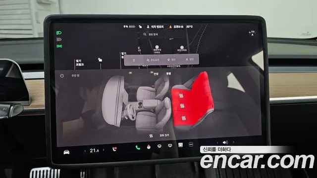 Tesla Model 3 — Фото автомобиля 17