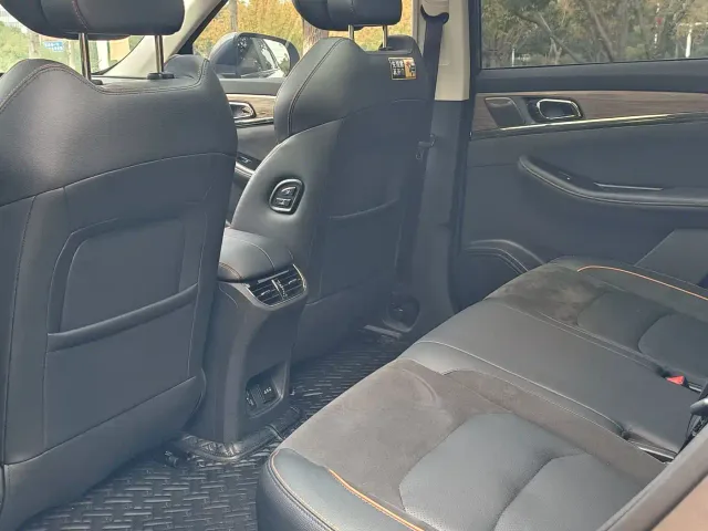 Skyworth Auto EV6 — Фото автомобиля 17