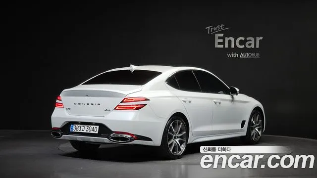 Genesis G70 New — Фото автомобиля 2