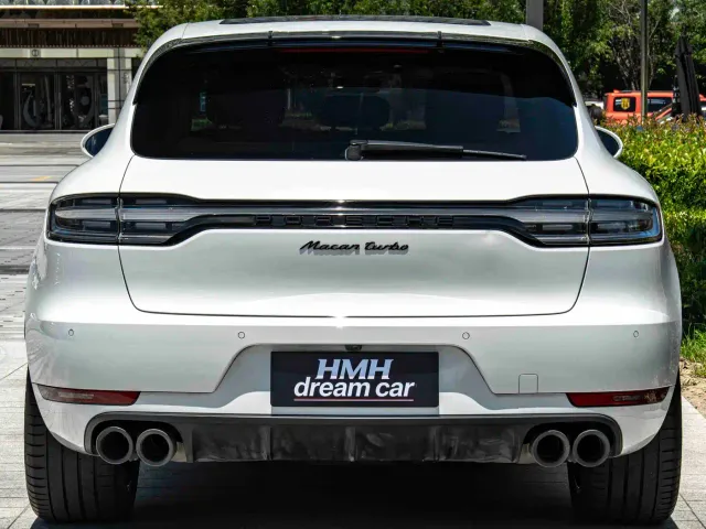 Porsche Macan — Фото автомобиля 8