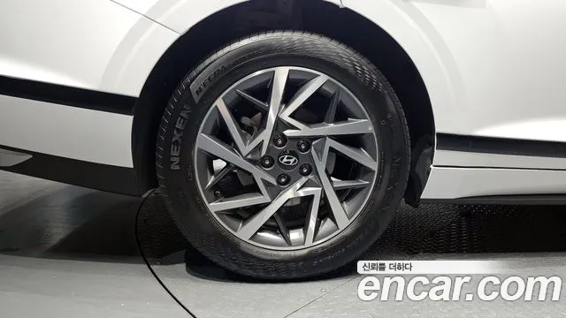 Hyundai Grandeur Grandeur (GN7) 2.5 Бензин 2WD — Фото автомобиля 5
