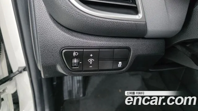 Kia Seltos Новый Seltos Бензин 2.0 2WD — Фото автомобиля 11