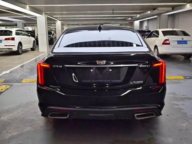 Cadillac CT5 — Фото автомобиля 16