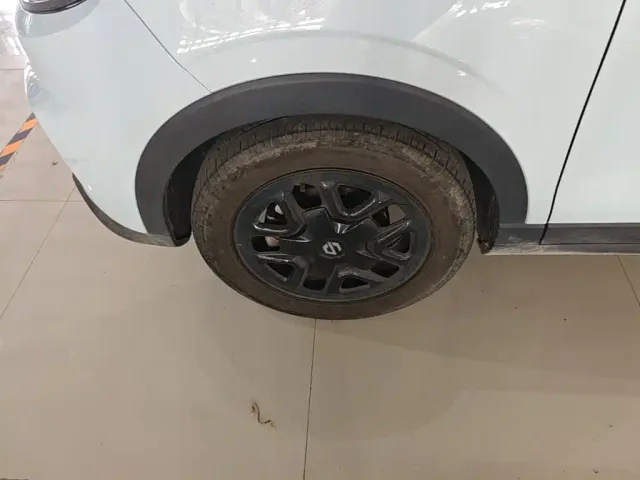 Leapmotor T03 — Фото автомобиля 22