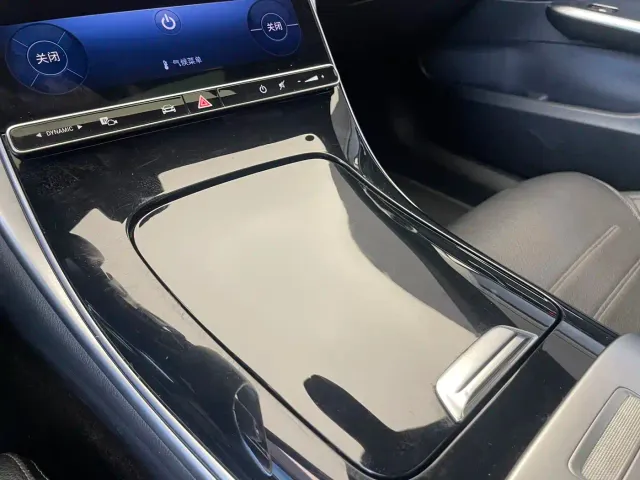 Mercedes-Benz C-Class — Фото автомобиля 15