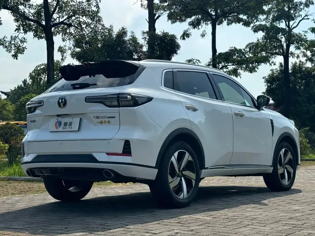 Changan CS55 Plus — Фото автомобиля 23