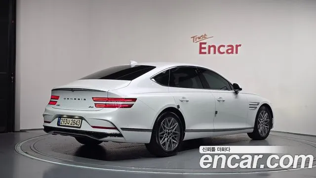 Genesis G80 RG3 — Фото автомобиля 2