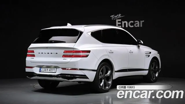 Genesis GV80 — Фото автомобиля 2