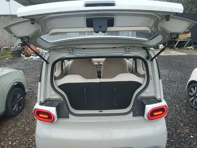 Wuling Hongguang Mini EV — Фото автомобиля 18