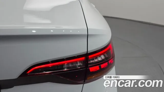 Volkswagen Jetta — Фото автомобиля 21