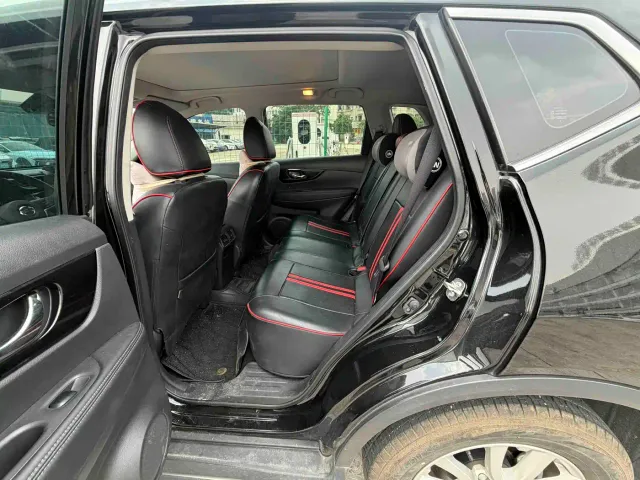 Nissan X-Trail — Фото автомобиля 13