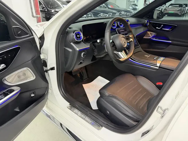 Mercedes-Benz C-Class — Фото автомобиля 19