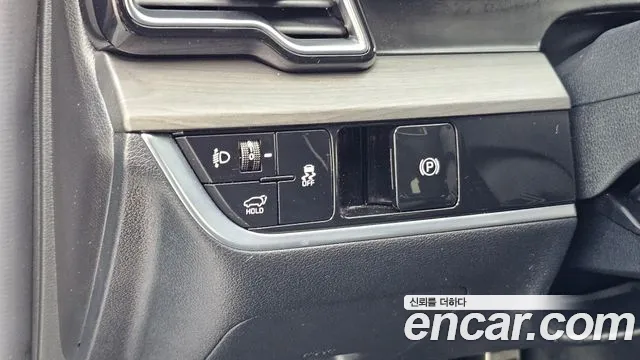 Kia Sportage Sportage 5-е поколение Бензин 1.6 турбо 2WD — Фото автомобиля 16