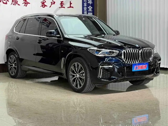 BMW X5 — Фото автомобиля 3