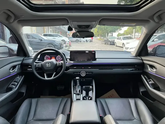Honda Accord — Фото автомобиля 7