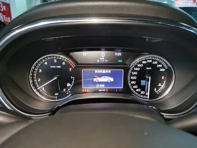 Cadillac CT5 — Фото автомобиля 7