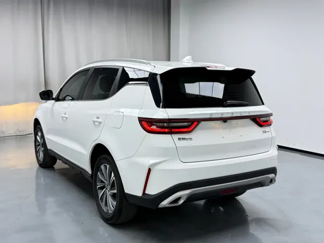 Geely Vision X6 — Фото автомобиля 18