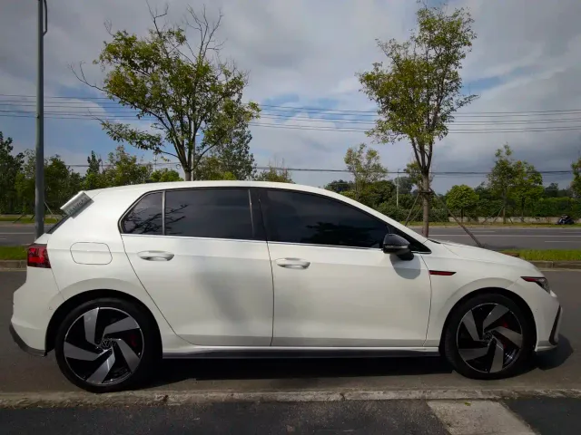 Volkswagen Golf GTI — Фото автомобиля 6