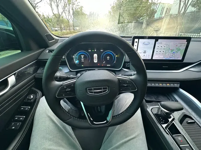 Geely Xingrui — Фото автомобиля 10