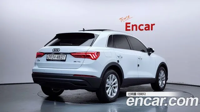 Audi Q3 — Фото автомобиля 2