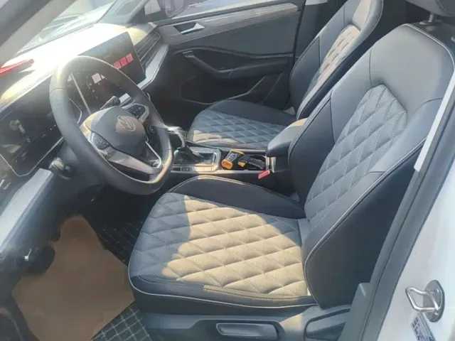 Volkswagen Sagitar — Фото автомобиля 14
