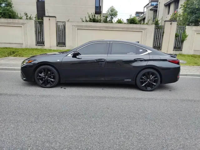 Lexus Lexus ES 2021 300h F SPORT — Фото автомобиля 5