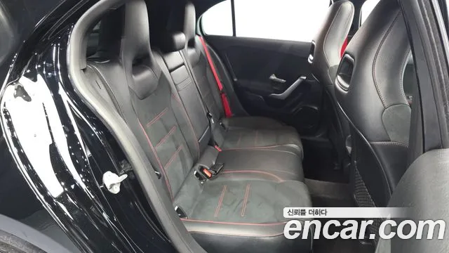 Mercedes-Benz A-Class W177 — Фото автомобиля 11