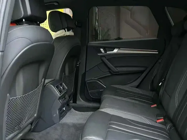 Audi Q5L — Фото автомобиля 4