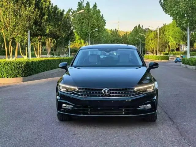 Volkswagen Magotan — Фото автомобиля 2