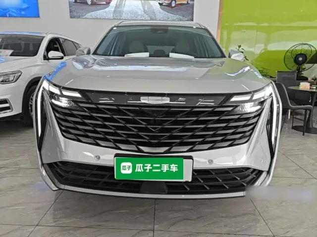 Geely Boyue L — Фото автомобиля 2