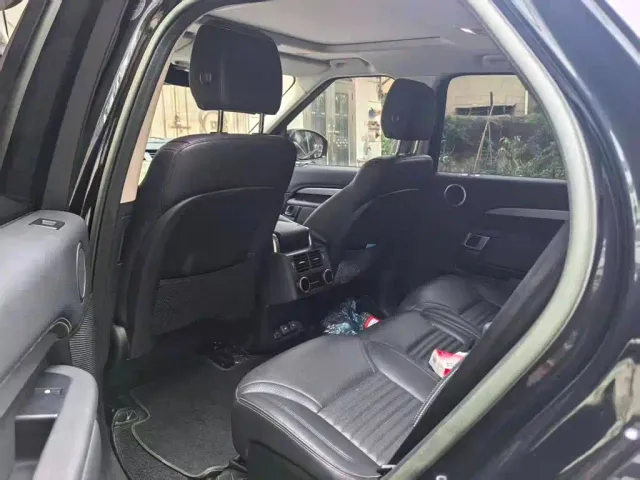 Land Rover Discovery — Фото автомобиля 6