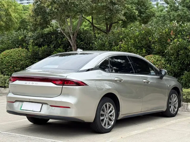 GAC Aion S — Фото автомобиля 5