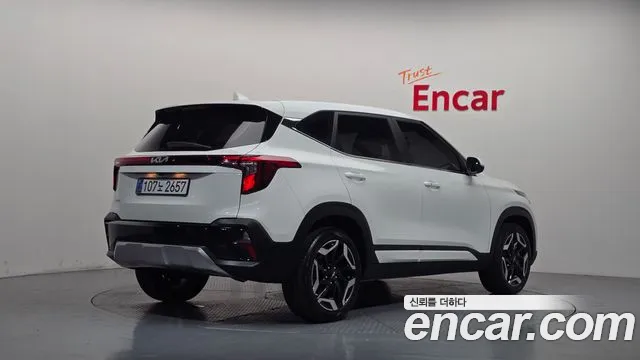 Kia Seltos New — Фото автомобиля 2