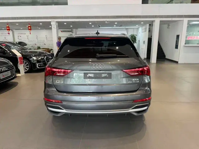 Audi Q3 — Фото автомобиля 5