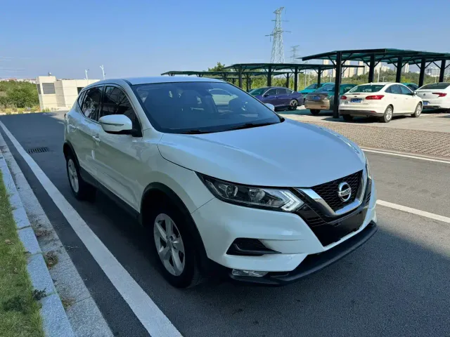 Nissan Qashqai — Фото автомобиля 3