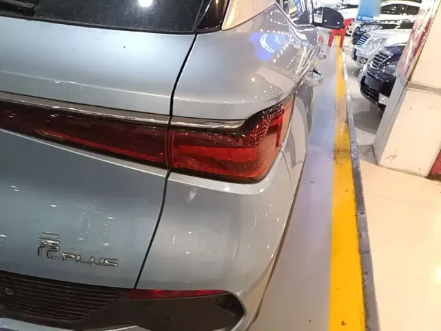 BYD Yuan PLUS — Фото автомобиля 7