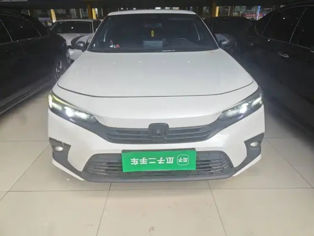 Honda Civic — Фото автомобиля 2