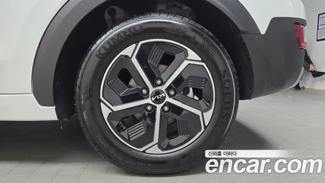 Kia Niro The All New — Фото автомобиля 6
